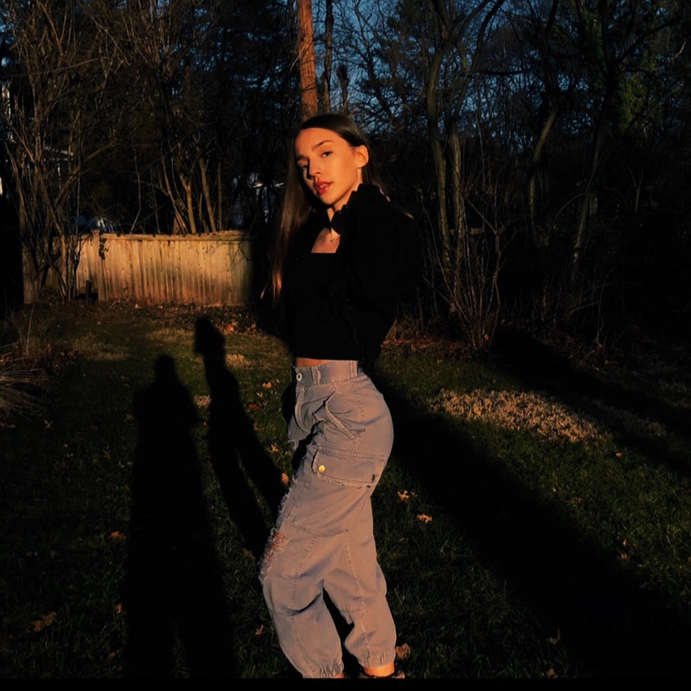 Meet your Posher, Georgia